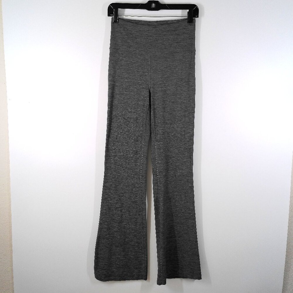 Lululemon Groove Super high - Rise Flared Pants Size 6 Heathered gray